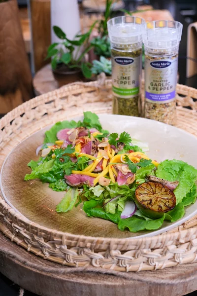 Thai beef salade met mango