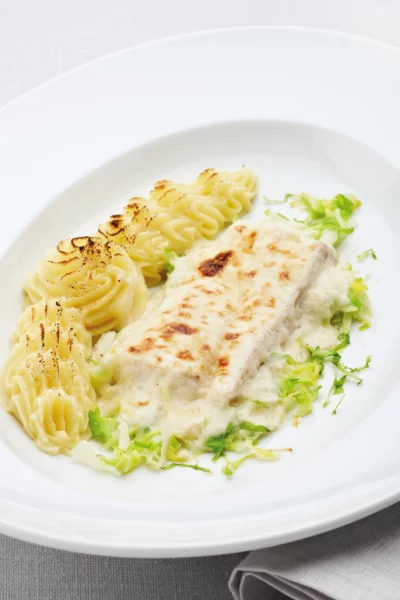 Gegratineerde heek met andijvie