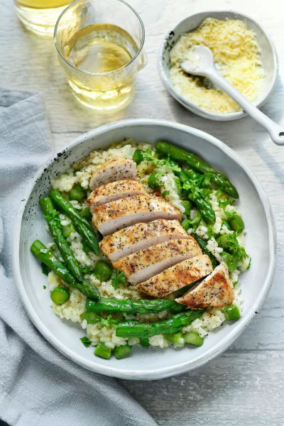 Risotto met kip en groene asperges