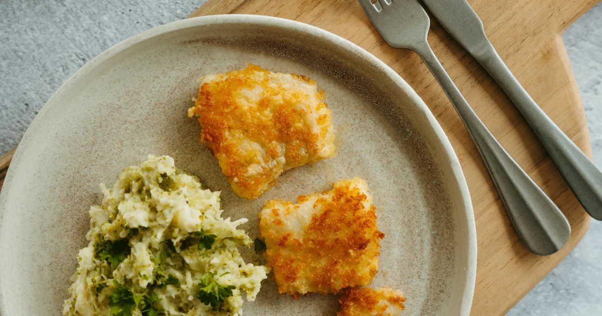 Fishsticks met broccolipuree - Recepten - njam!