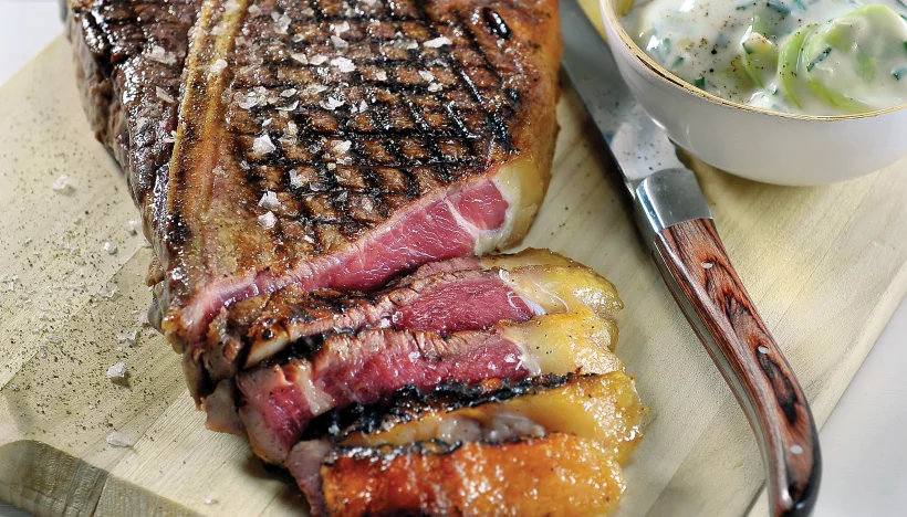 Hoe bak je het best een côte à l’os?