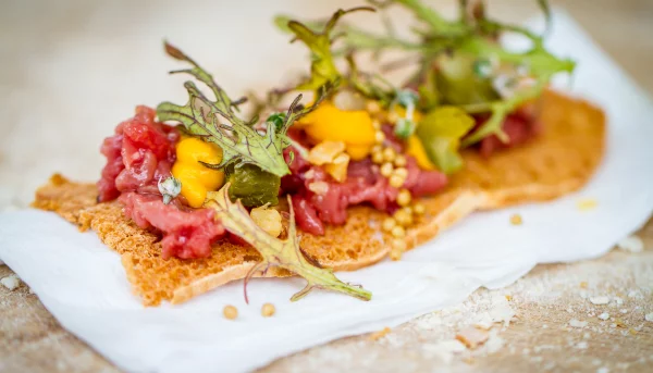 Win een duoticket voor Wezel Culinair